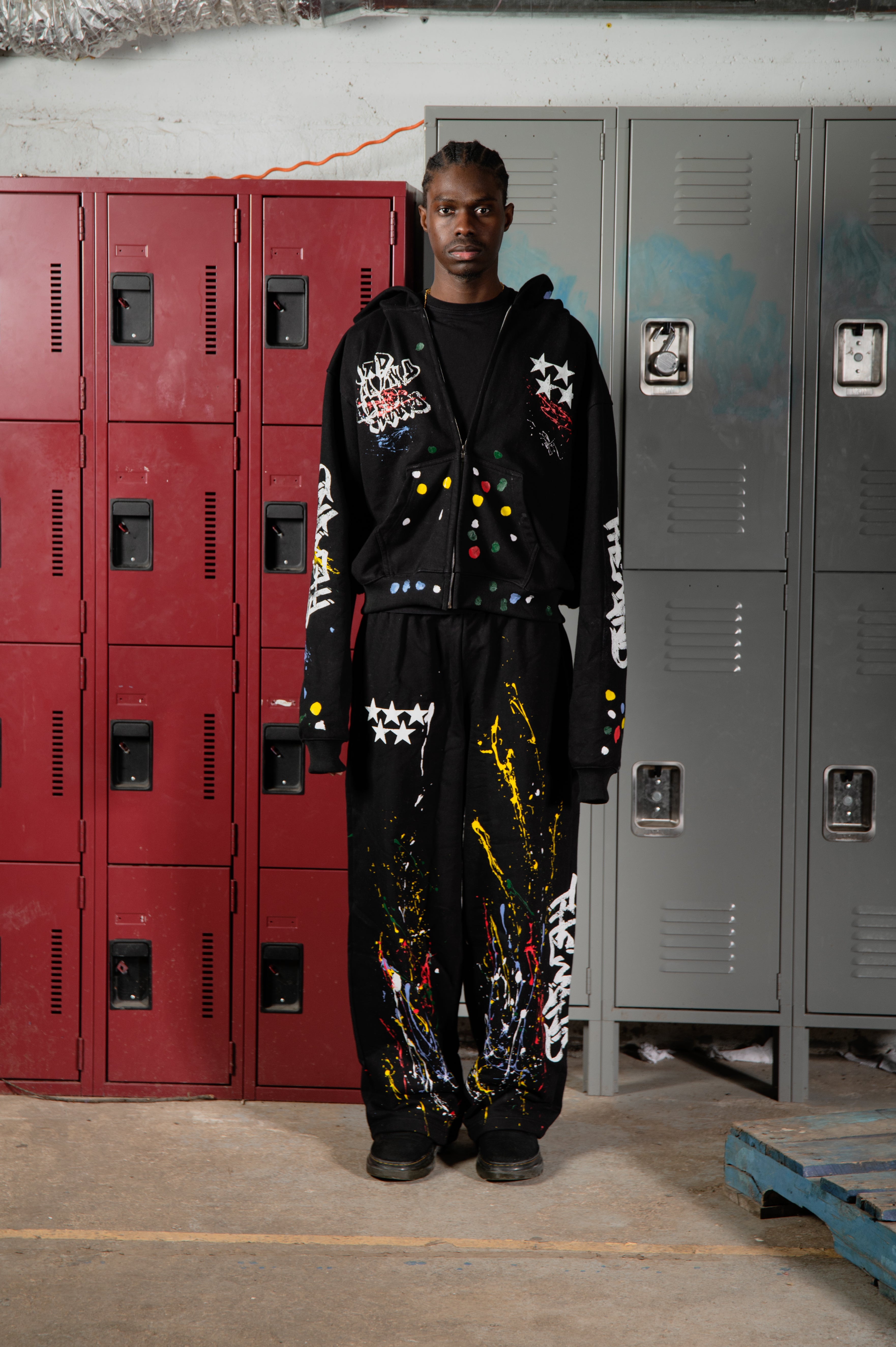''THE MIND CLUB'' ZIP UP